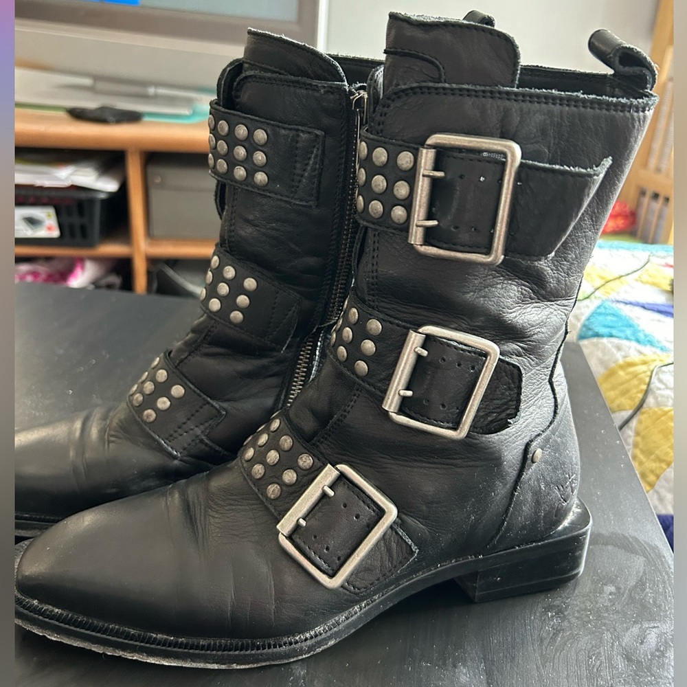 John Fluevog Derringer boots 8.5
